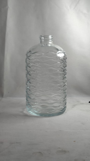 Elegant glass lotion bottle with pump