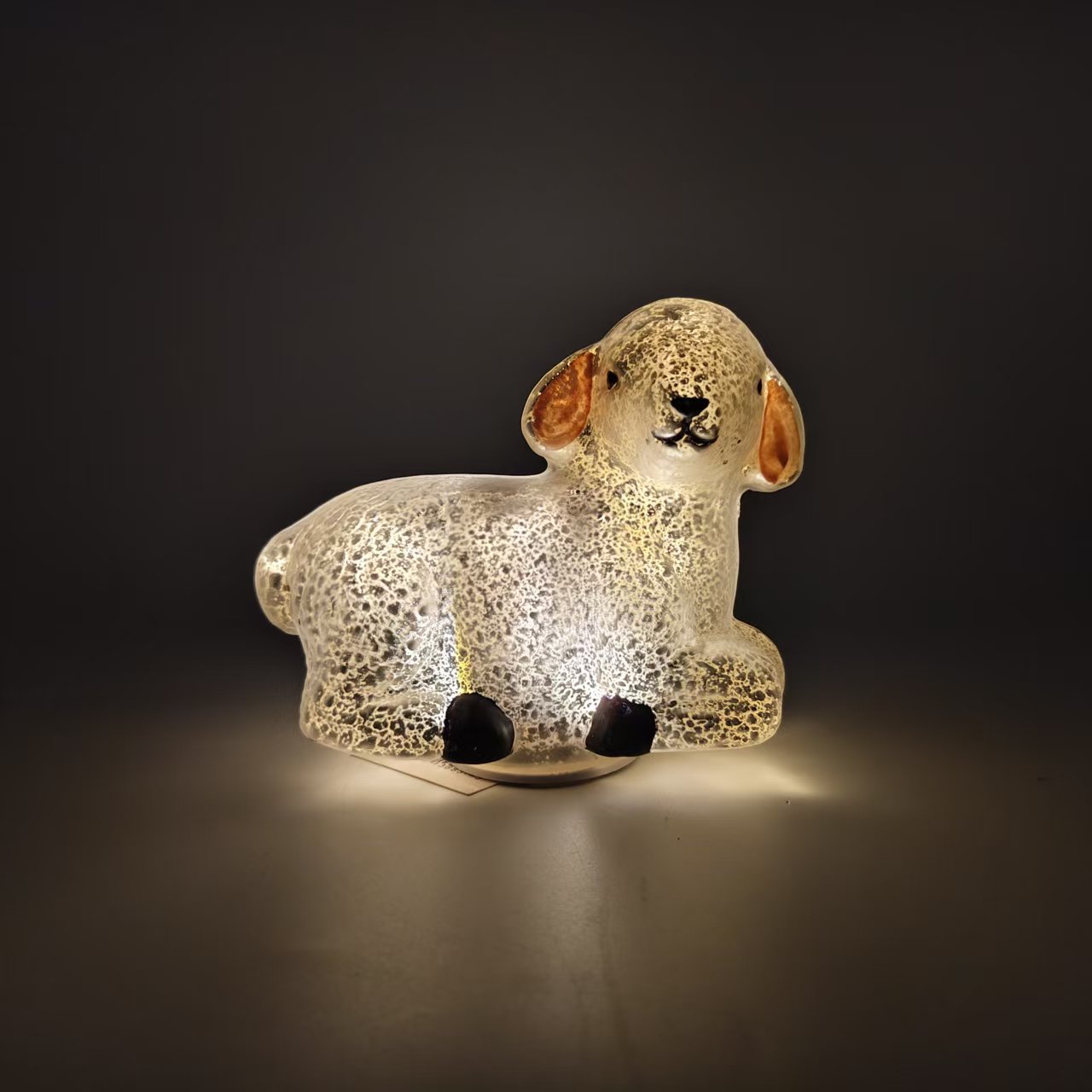 Rabbit-shaped glass art piece - handcrafted decorative glassware